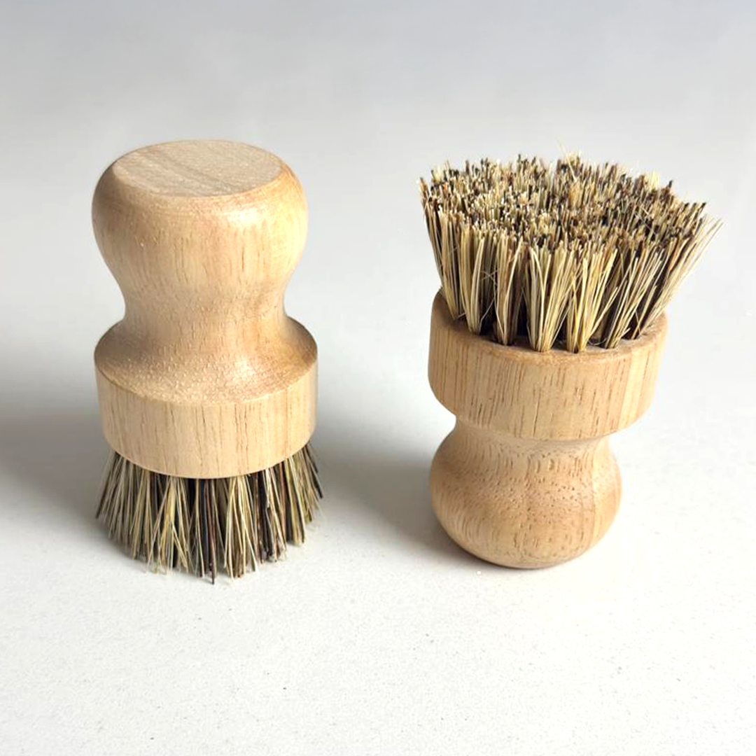 Small Wooden Dish Brush
